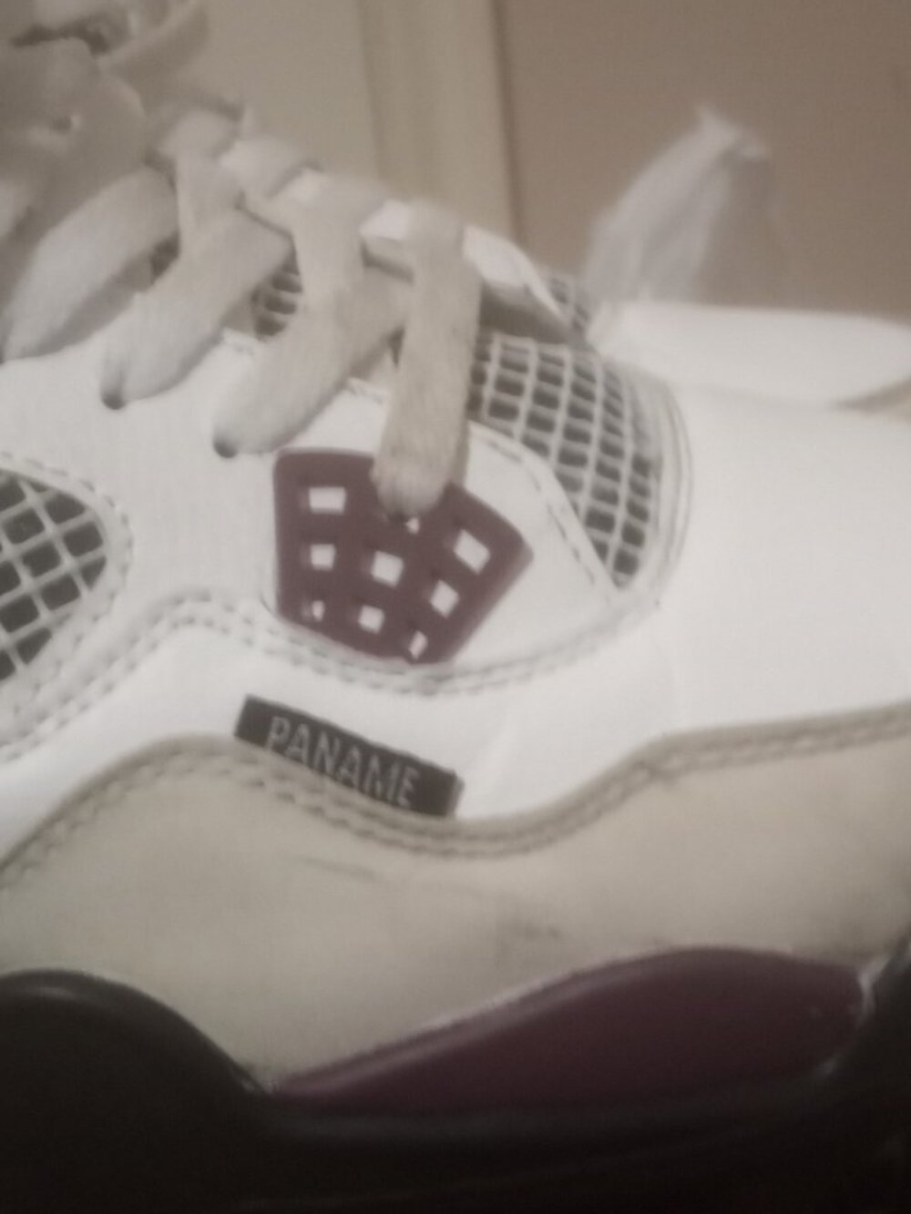 Jordan Air Jordan 4 Retro Paris Saint-Germain Bordeaux White Black Sneaker Sz 10 - Picture 5 of 15
